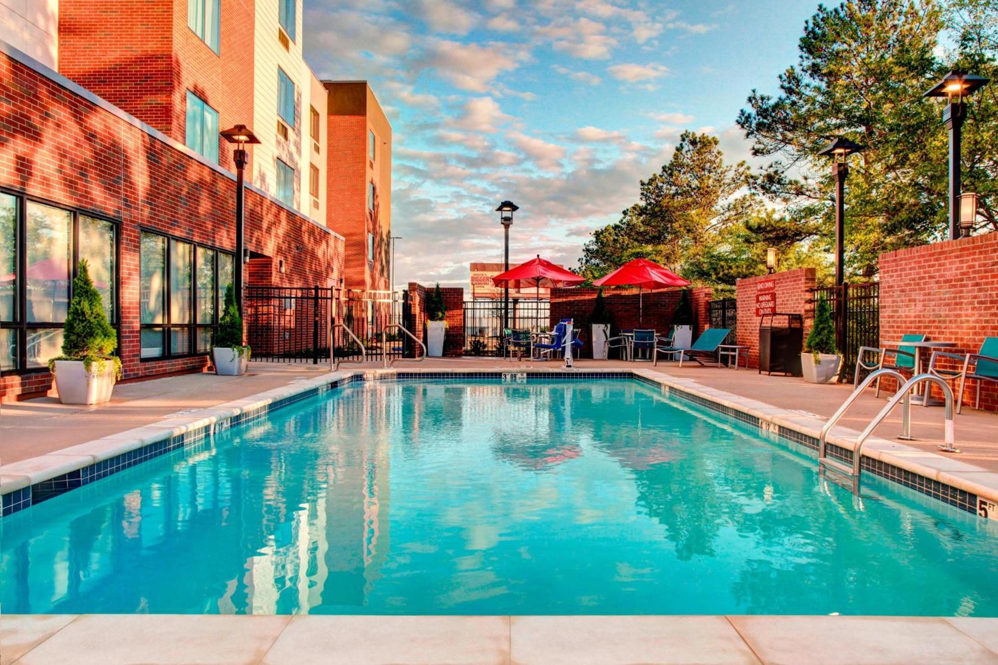 Towneplace Suites By Marriott Macon Mercer University Buitenkant foto